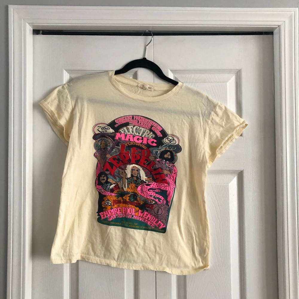 band tee